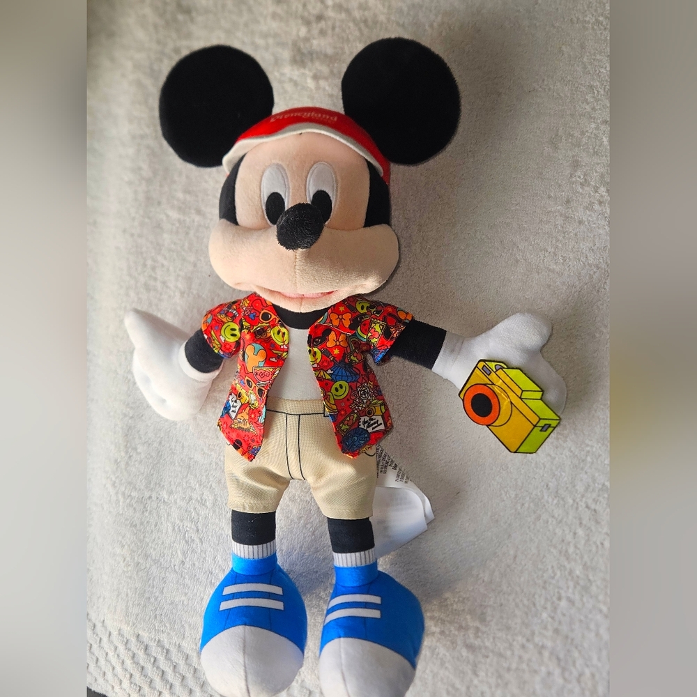 2025 Disney Parks Mickey Mouse Shorts & Visor Play In The Park Plush New 14”